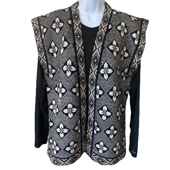 Vintage Alpaca Line Sweater Vest Open Front Black Off White Womens Peru ?SIZE - Picture 1 of 10